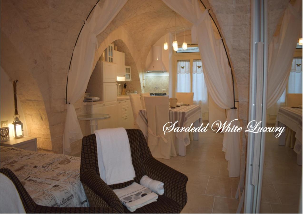 Sardedd White Luxury Villa Cisternino Esterno foto